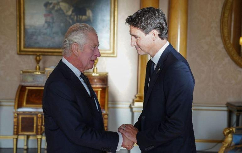 Kanada Başbakanının yardımı için Utanç vericisi
