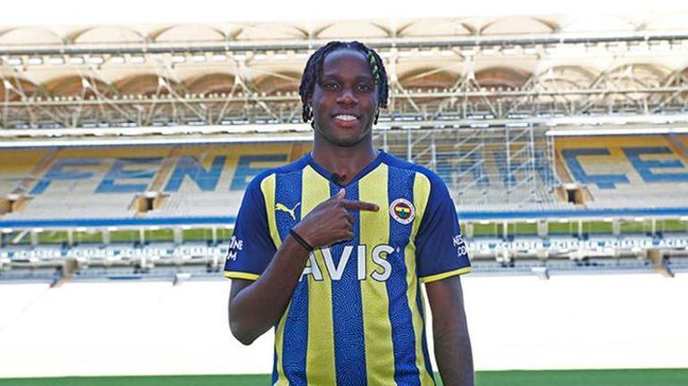 Bruma kiralık olarak Fenerbahçe'ye gidiyor, işte yeni takımı Oosterwolde'nin transferi