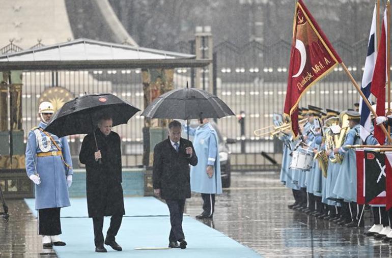 Son dakika... Erdoğan dünyaya ilan etti Finlandiyanın NATO üyeliğine onay