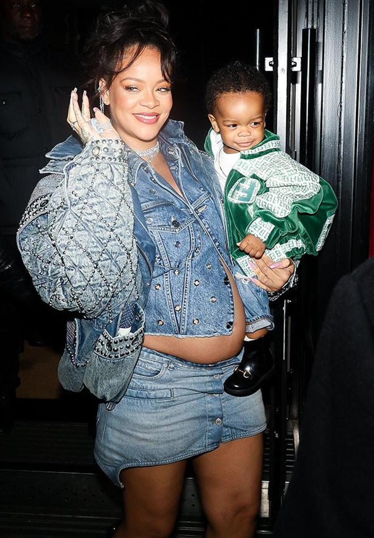 Rihanna kural bozmadı İşte hamilelik stili