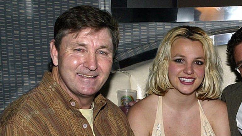 Britney Spearsın otobiyografisi cinsellik itirafları yüzünden ertelendi