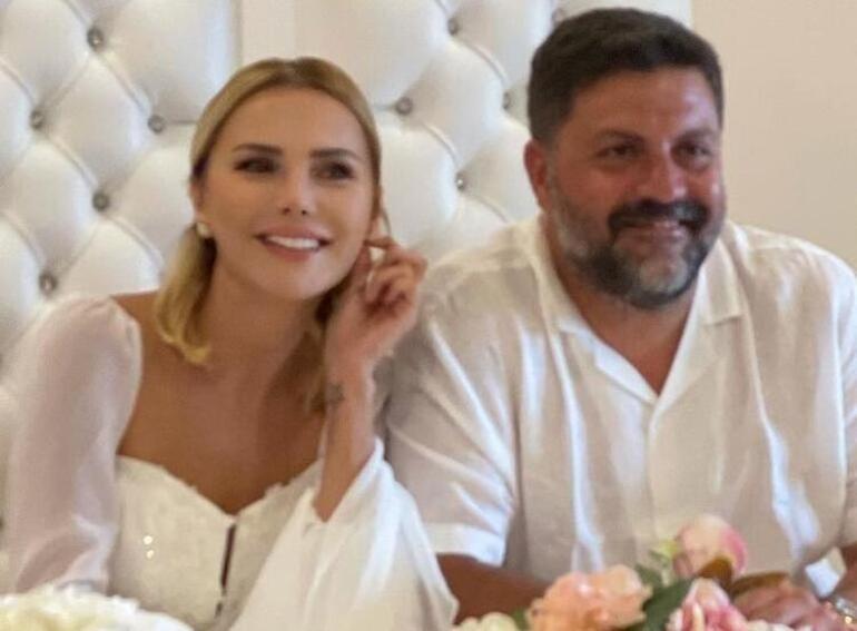 Ece Erken kaybettiği eşi Şafak Mahmutyazıcıoğlu ile evlilik yıl dönümünü kutladı