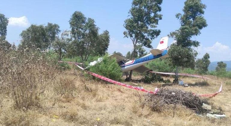 İzmir Selçuk’ta özel uçak araziye düştü İki kişi yaralandı